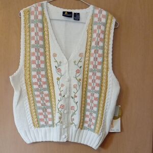 Embroidered White Sweater Vest